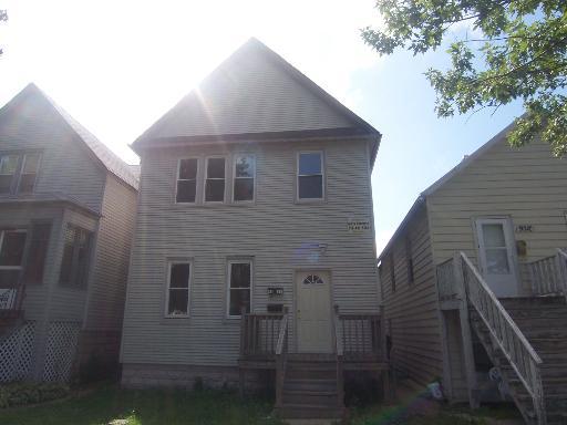 9518 S Muskegon Ave., Chicago, IL 60617