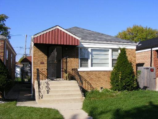 7410 S Maplewood Ave., Chicago, IL 60629