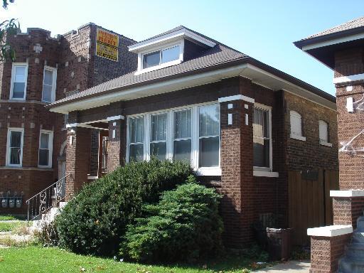 6048 S Sacramento Ave., Chicago, IL 60629