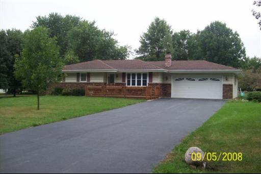 6936 Musket Ln., Roscoe, IL 61073