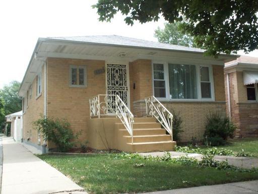 4861 N Newcastle Ave., Chicago, IL 60656
