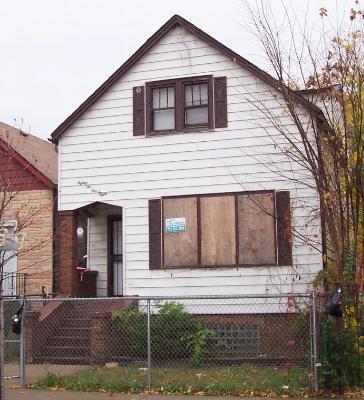 8238 S Saginaw Ave., Chicago, IL 60617