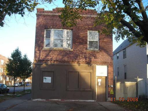 2257 N Kenneth Ave., Chicago, IL 60639