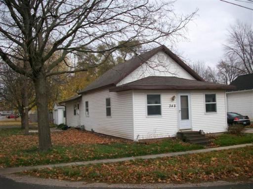 348 N Market St., Seneca, IL 61360