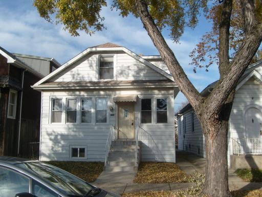 5720 W Melrose Ave., Chicago, IL 60634