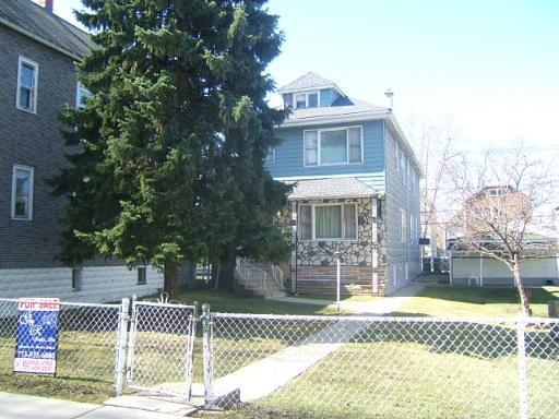 8518 S Muskegon Ave., Chicago, IL 60617