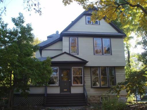 400 E Maple Ave., La Grange, IL 60525