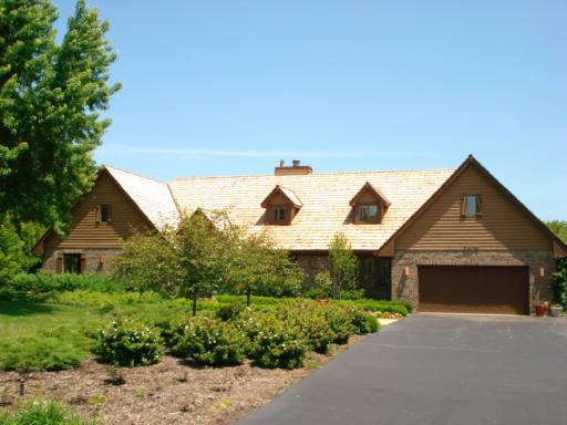 2404 Long Ln., Mchenry, IL 60051