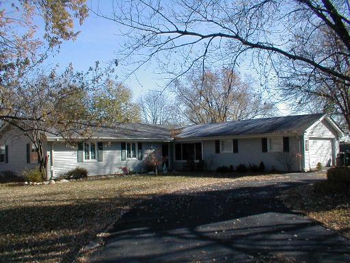 2412 Cosmic Dr., Joliet, IL 60431