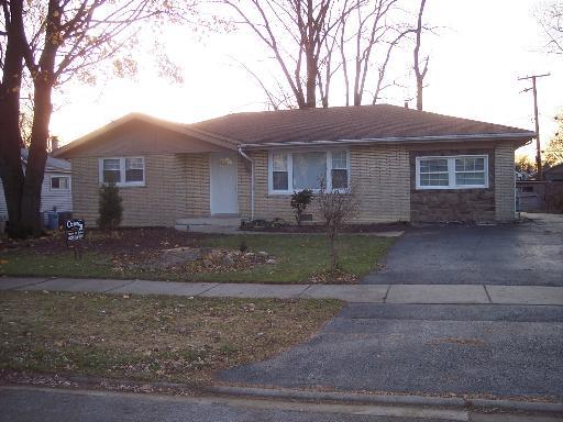 8710 S New England Ave., Oak Lawn, IL 60453