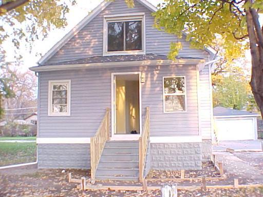 210 Logan Ave., Joliet, IL 60433