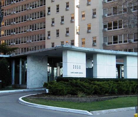 3950 N Lake Shore Dr. #2123, Chicago, IL 60613
