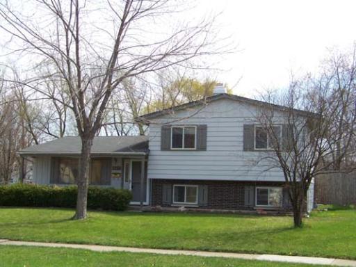 36437 N Streamwood Dr., Gurnee, IL 60031