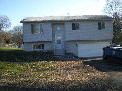 4420 Hilltop Dr., Wonder Lake, IL 60097