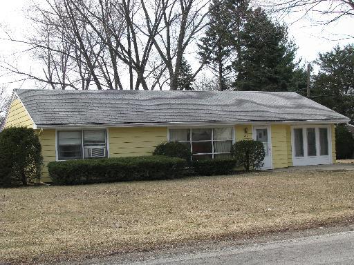 930 Hammond Ave., Aurora, IL 60506