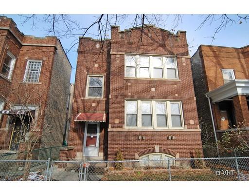 3248 W Belle Plaine Ave., Chicago, IL 60618