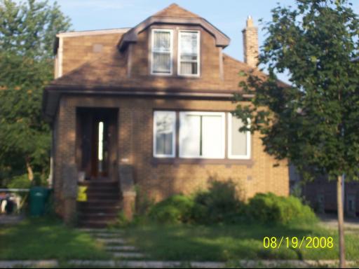 3829 East Ave., Berwyn, IL 60402