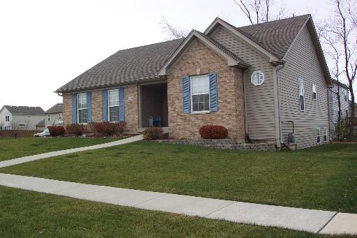 464 Yorkshire Dr., Dekalb, IL 60115
