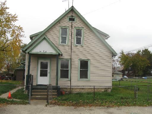 107 Stevens Ave., Joliet, IL 60432