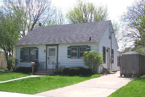 942 Spruce St., Aurora, IL 60506