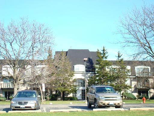 5200 Carriageway Dr. #222, Rolling Meadows, IL 60008