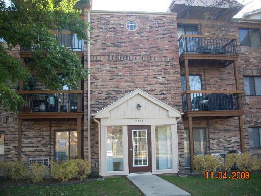2223 Nichols Rd. #A, Arlington Heights, IL 60004