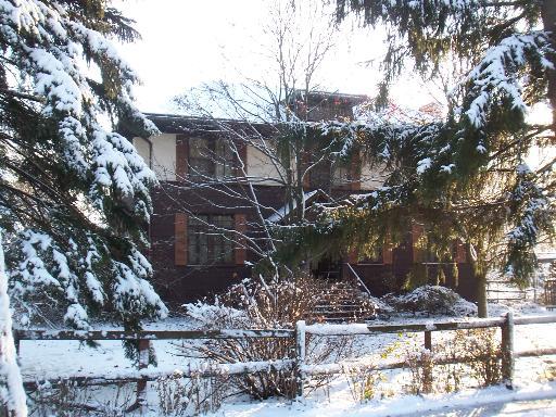 343 Highland Ave., Villa Park, IL 60181