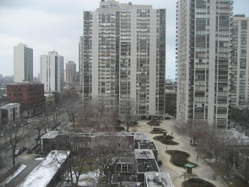 1360 N Sandburg Ter. #1108, Chicago, IL 60610