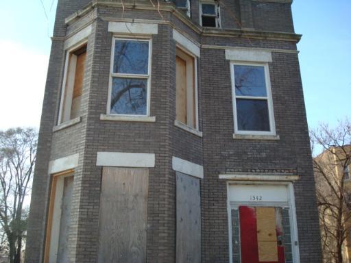1542 S Komensky Ave., Chicago, IL 60623