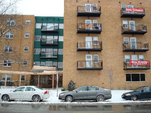 2501 W Bryn Mawr Ave. #304, Chicago, IL 60659