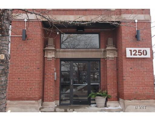 1250 W Van Buren St. #612, Chicago, IL 60607