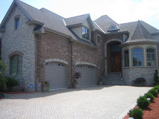 8642 S Normandy Ave., Burbank, IL 60459