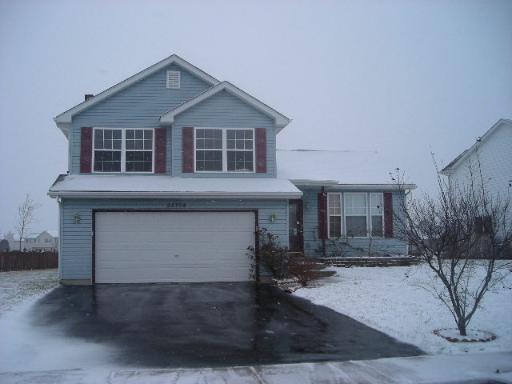 25704 S Cobblestone Ln., Channahon, IL 60410
