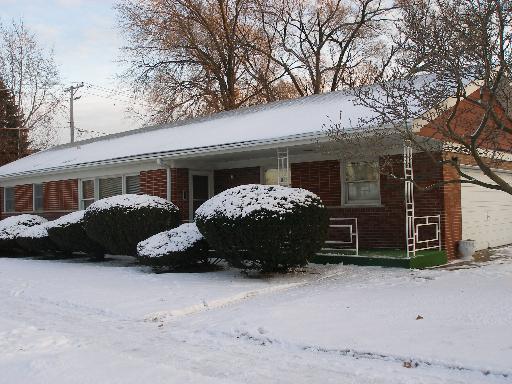 601 S 6th Ave., La Grange, IL 60525