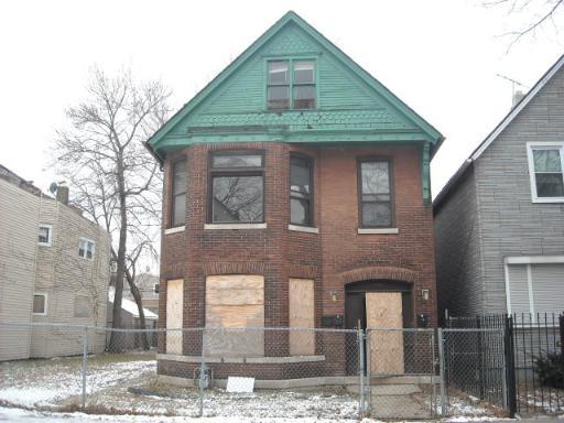 7916 S Muskegon Ave., Chicago, IL 60617