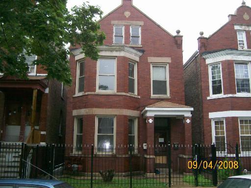 2726 S Harding Ave., Chicago, IL 60623
