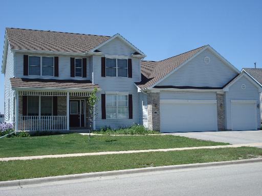 663 W Knolls St., Dekalb, IL 60115