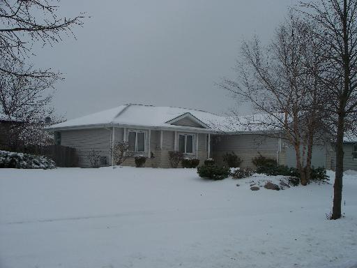 6451 Bazz Dr., Plainfield, IL 60586