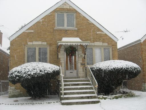 7045 W Irving Park Rd., Chicago, IL 60634