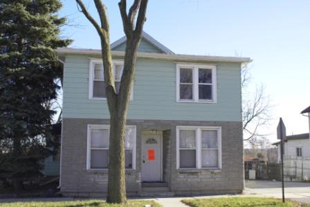674 N Broadway St., Joliet, IL 60433