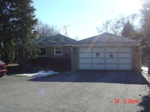 1727 Dundee Rd., Northbrook, IL 60062