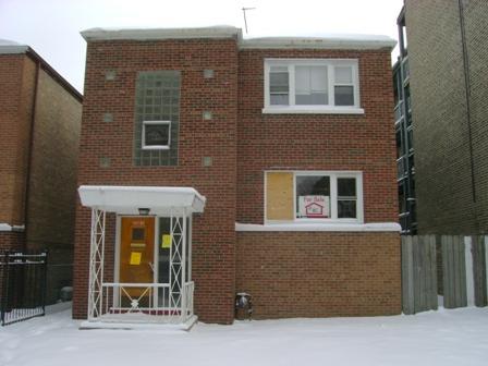 7431 N Damen Ave., Chicago, IL 60645