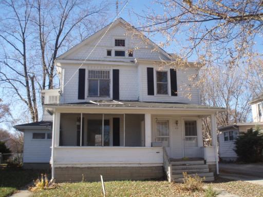 435 Fifth St., Aurora, IL 60505