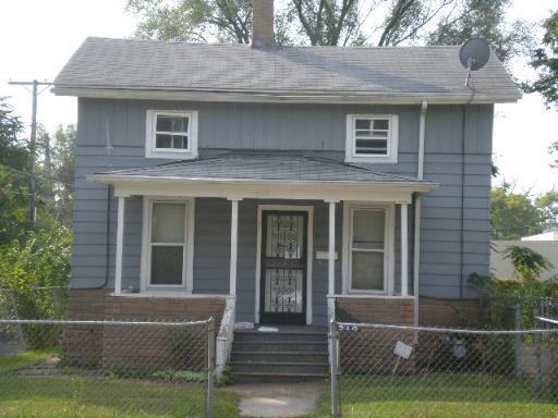 818 Maple St., Rockford, IL 61101