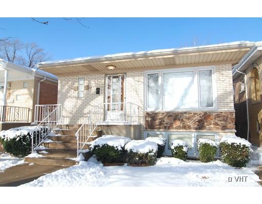 5752 W Cullom Ave., Chicago, IL 60634