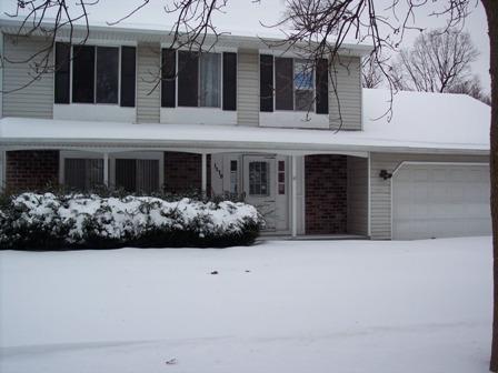 1279 Corley Dr., Elgin, IL 60120