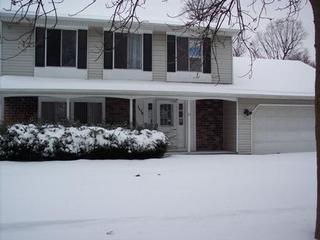 1279 Corley Dr., Elgin, IL 60120