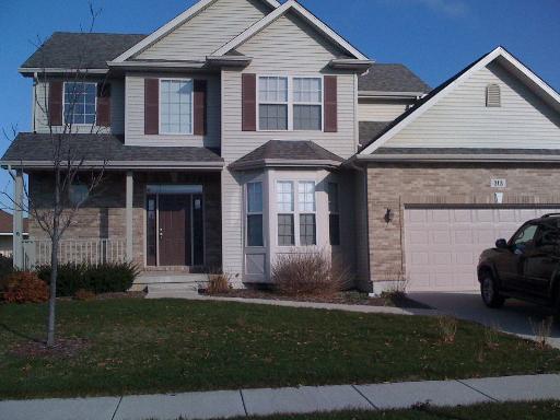 313 Ashwood Dr., Sycamore, IL 60178