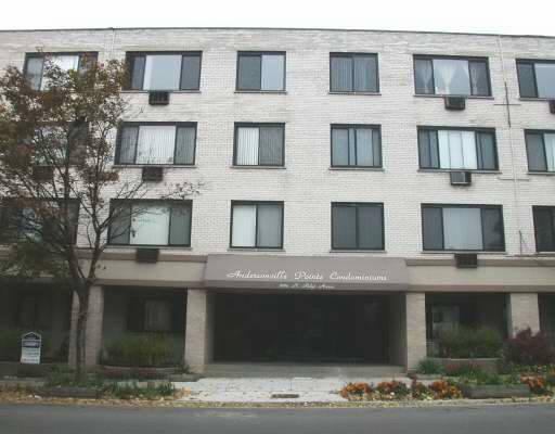 6060 N Ridge Ave. #2F, Chicago, IL 60660