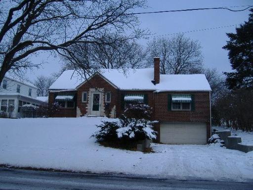 1528 Rural St., Rockford, IL 61107